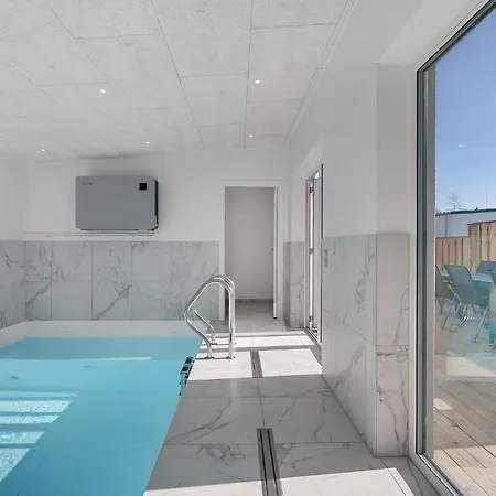 Cozy In With Sauna بيت للعطل